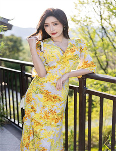 g罩杯美女-赖布衣神机妙算